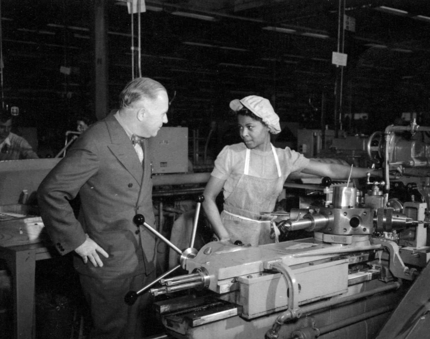 women working in factories during ww2